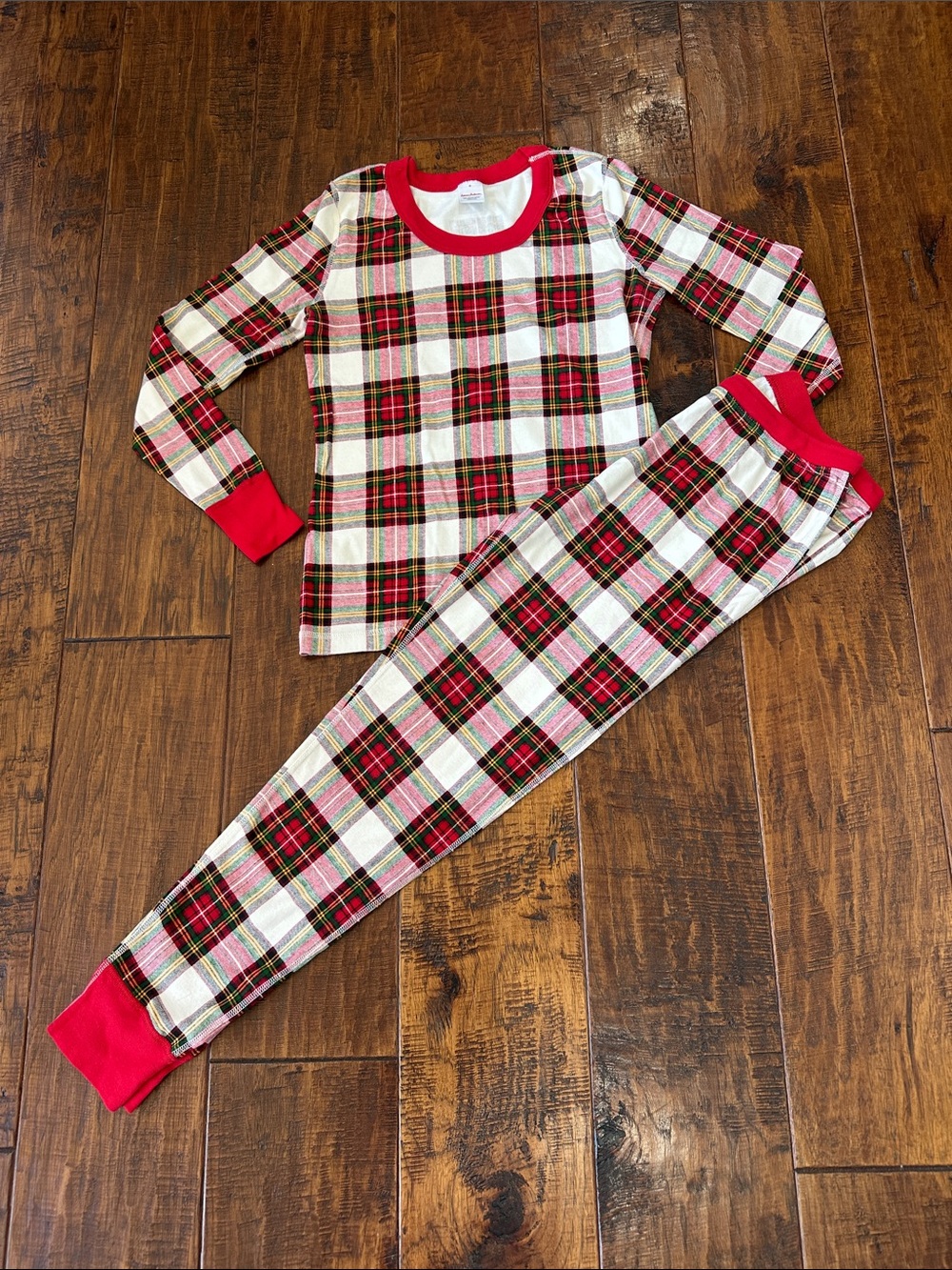 ✨ Hanna Andersson Women's Holiday Red Plaid Pajama Set ✨